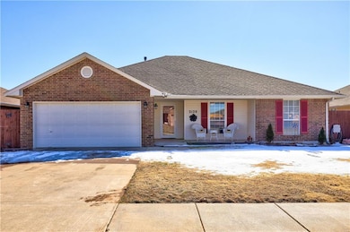 2120 NE 13th St, Moore, OK 73160 - photo 3