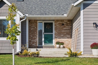 13270 Brunswick Avenue South - Spacecrafting - 0004.jpg