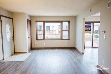 1842 Kerrybrook Ct unit 2, Sycamore, IL 60178 - photo 3