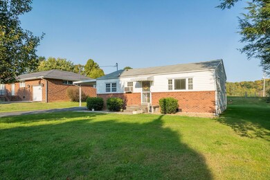 410 Grande Avenue Extension, Johnson City, TN 37601 - photo 5