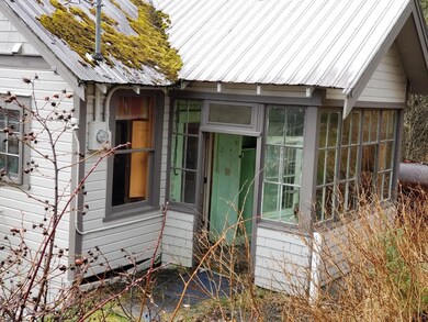 Exterior 7