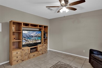 1616 Alta Vista Dr, Alvin, TX 77511 - photo 5