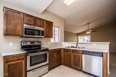 8551 E Clovis AZ-9