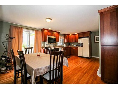 19 Coolridge Ave, Greenville, RI 02828 - photo 5