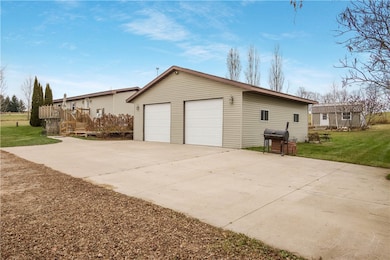 3 27 7 8th St, New Auburn, WI 54757 - photo 3