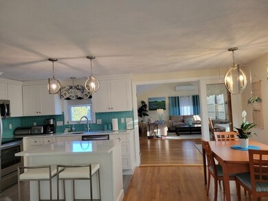 6 Dow St, Saugus, MA 01906 - photo 6