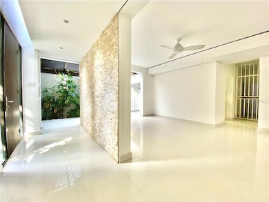 2163 Mcleary, San Juan, PR 00913 - photo 4