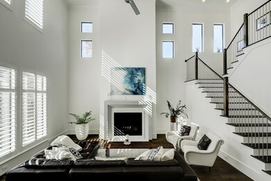 1627 Chantilly Ln, Houston, TX 77018 - photo 6