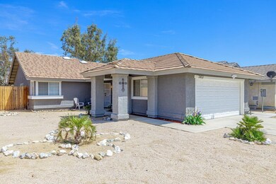 3432 Citrine Ln, Rosamond, CA 93560 - photo 2
