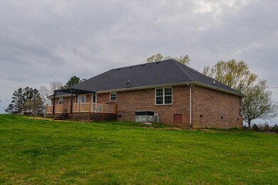121 Coble Rd, Shelbyville, TN 37160 - photo 7