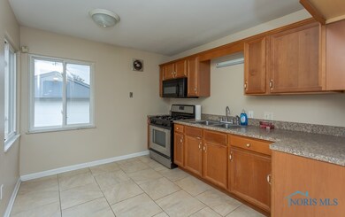 4652 288th St, Toledo, OH 43611 - photo 7