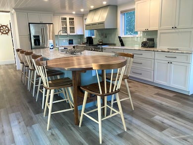 Island seating area.