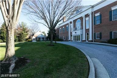 516 Brightwood Club Dr, Lutherville Timonium, MD 21093 - photo 3