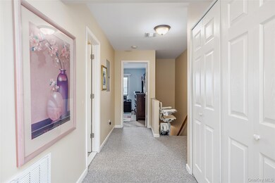 100 Daly Blvd unit 2410, Oceanside, NY 11572 - photo 6