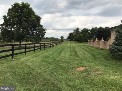 774 Russell Rd, Berryville, VA 22611 - photo 3