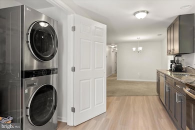 15204 Peerless Ave, Upper Marlboro, MD 20772 - photo 2