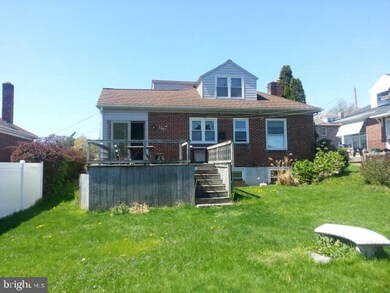 321 Ridge Ave, New Holland, PA 17557 - photo 4