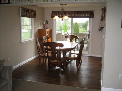 Dining Room. DINNG AREA WITH SLIDING GLASS DOORS T