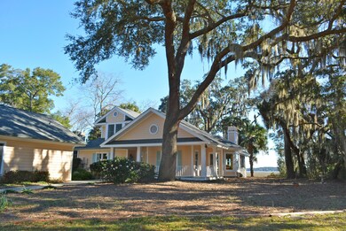 36 Reeve Ct, Saint Helena Island, SC 29920 - photo 2