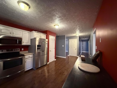 221 Woodview Dr, Nicholasville, KY 40356 - photo 7