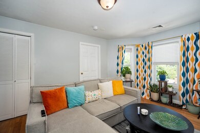 90 Safford St unit 3, Quincy, MA 02170 - photo 5