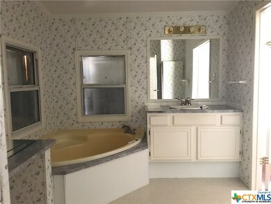 1020 Blue Stem Dr, Copperas Cove, TX 76522 - photo 5