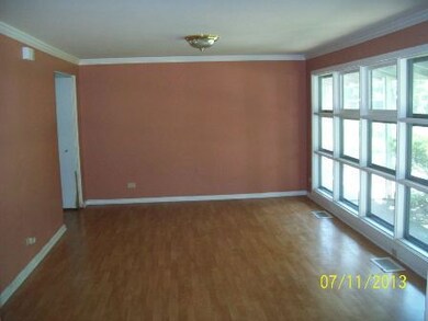 18135 Mary Ann Ln, Country Club Hills, IL 60478 - photo 5