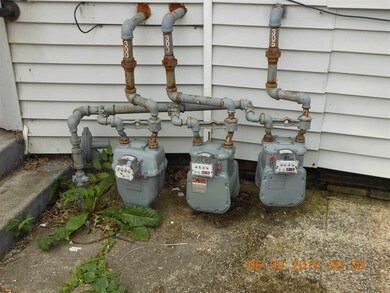 300 W Washington St, Elkhart, IN 46516 - photo 2