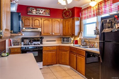 228 Lindsay Place, North Tonawanda, NY 14120 - photo 5