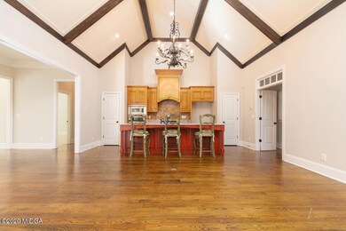 421 Leamington Ln, Macon, GA 31220 - photo 4