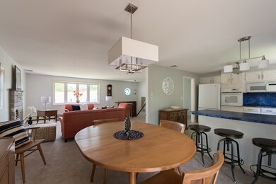 192 Hyacinth St, Fall River, MA 02720 - photo 7