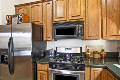 008_Kitchen Detail