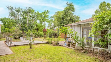 427 Columbia St, Houston, TX 77007 - photo 2
