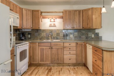 149 Juniper Berry Dr unit C, Big Sky, MT 59716 - photo 5
