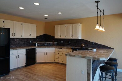 Kitchen With Breakfast Bar