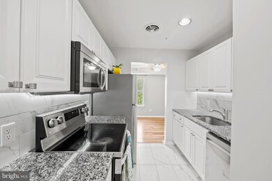 7905 Coriander Dr unit 303, Gaithersburg, MD 20879 - photo 6