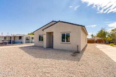 514 W 38th St, Tucson, AZ 85713 - photo 2