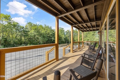 324 Oak Vista Ct, Sevierville, TN 37876 - photo 6