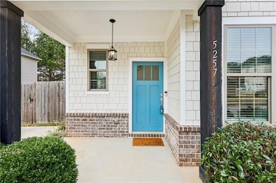 5257 Hearthstone St, Stone Mountain, GA 30083 - photo 2