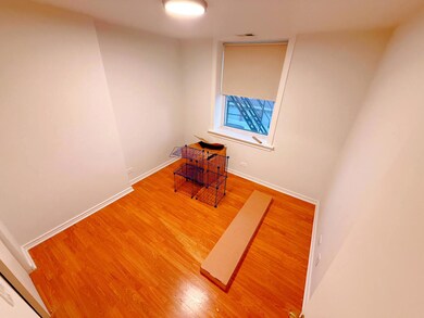 240 W 31st St unit 2W, Chicago, IL 60616 - photo 3