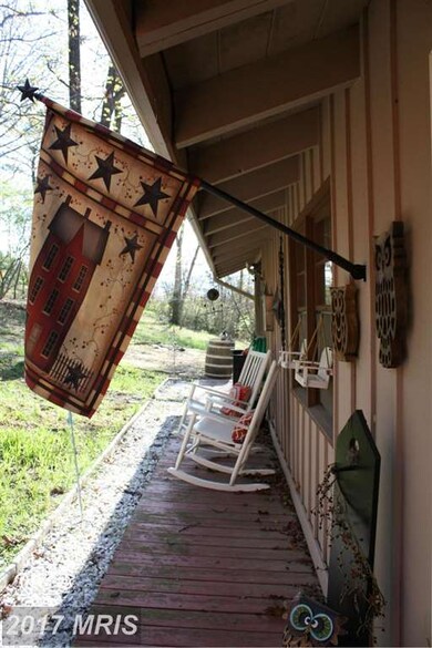 159 Mountainview Dr, Luray, VA 22835 - photo 3