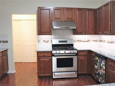 Eat in Kitchen
