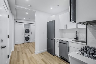 67 Broad St unit 202, Boston, MA 02109 - photo 2