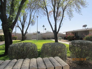 10519 W Highwood Ln, Sun City, AZ 85373 - photo 2