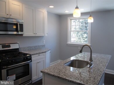 318 Ripka St unit A, Philadelphia, PA 19128 - photo 3