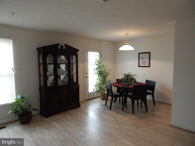 213 Oliver Heights Rd, Owings Mills, MD 21117 - photo 4