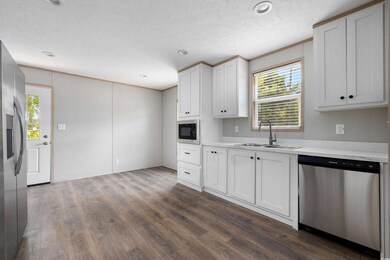 117 Melanie Brooke Ln, Conway, SC 29527 - photo 2