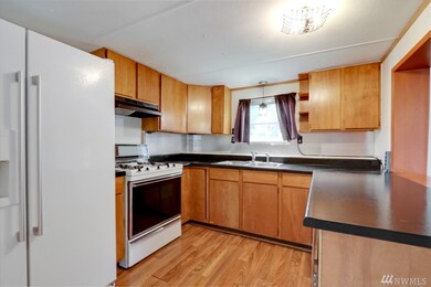 10109 204th Ave E, Sumner, WA 98391 - photo 7