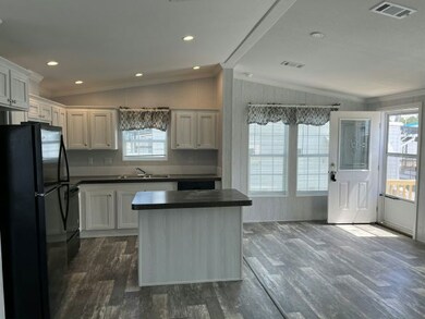 4125 Park St N unit 735, Saint Petersburg, FL 33709 - photo 5