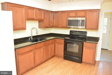 12254 Purcell Rd, Manassas, VA 20112 - photo 2